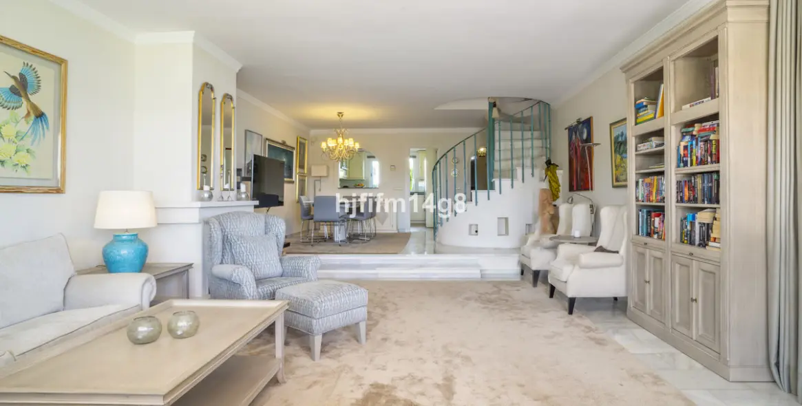 Venta de adosado en Nueva Andalucía 5