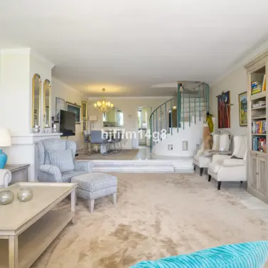 Venta de adosado en Nueva Andalucía