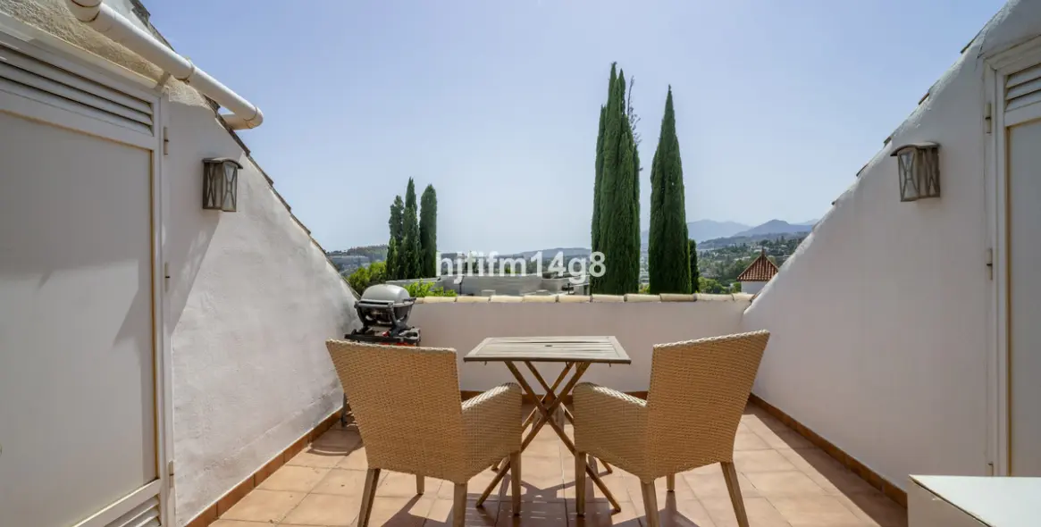 Venta de adosado en Nueva Andalucía 13