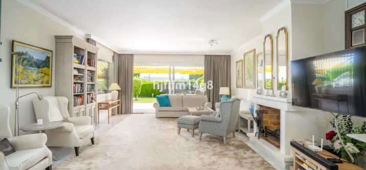 Venta de adosado en Nueva Andalucía 3