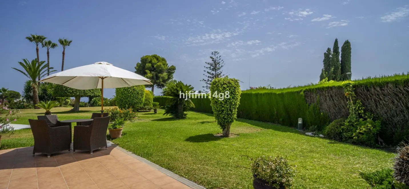 Venta de adosado en Nueva Andalucía 1