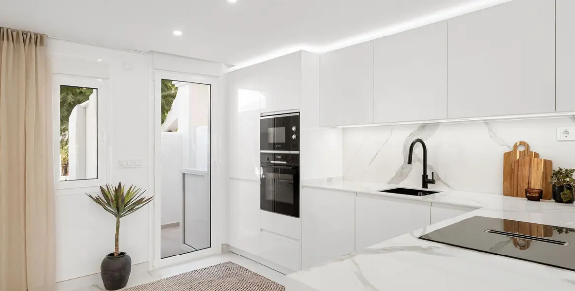 Sale of townhouse in Nueva Andalucía 4