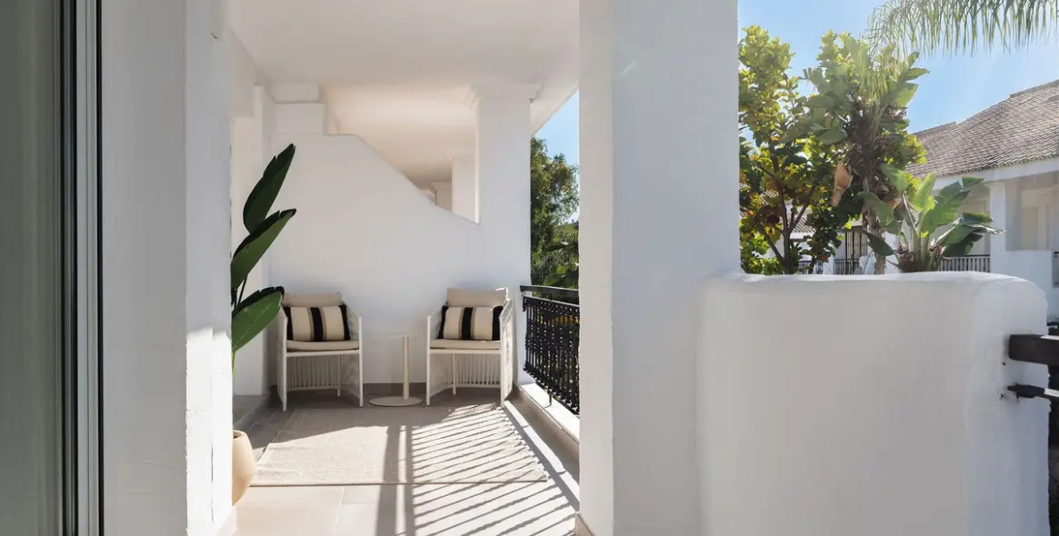Sale of townhouse in Nueva Andalucía 21