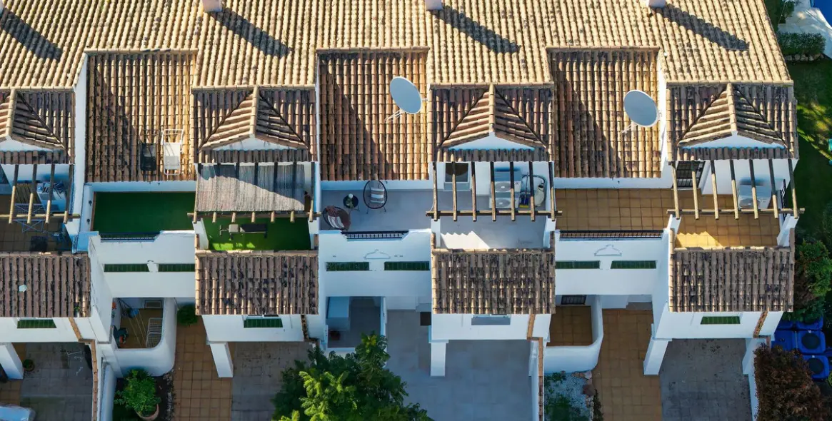 Sale of townhouse in Nueva Andalucía 33