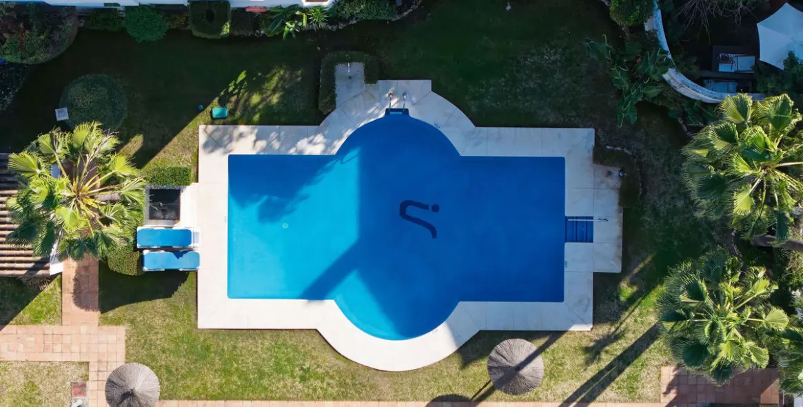 Sale of townhouse in Nueva Andalucía 34