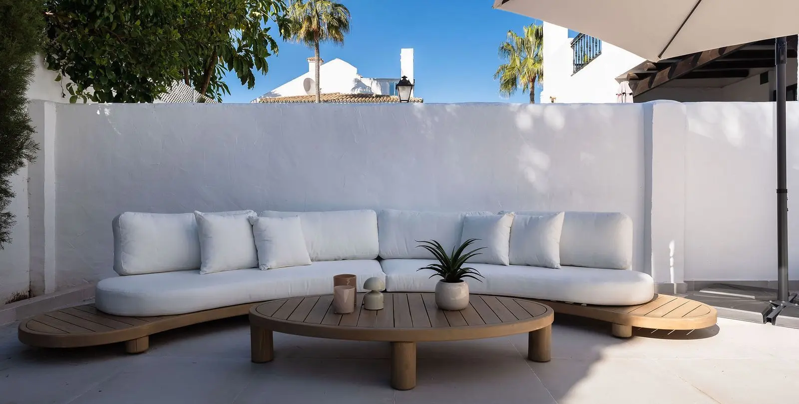 Продажа таунхауса в Nueva Andalucía 11