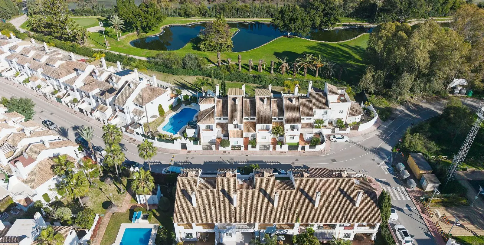 Продажа таунхауса в Nueva Andalucía 38