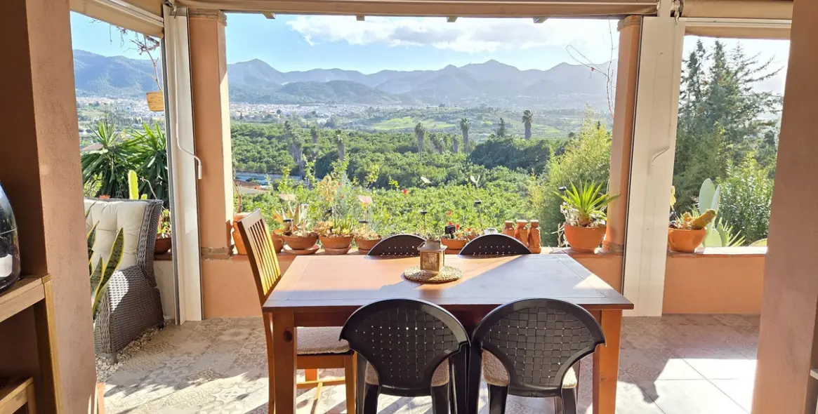 Sale of detached villa in Alhaurín de la Torre 43