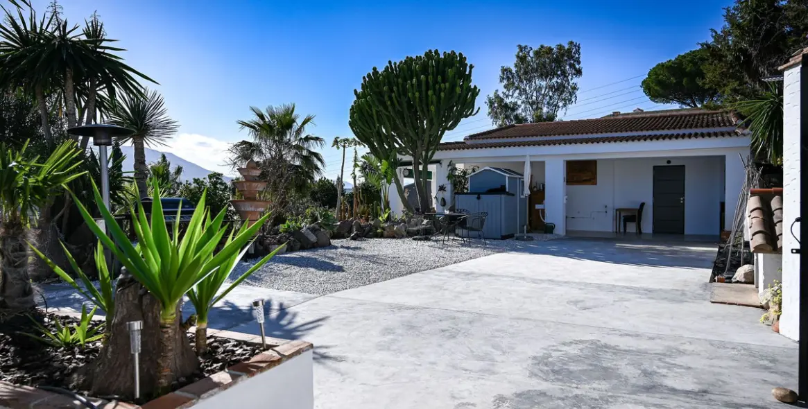 Sale of detached villa in Alhaurín de la Torre 53