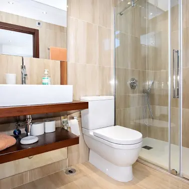 Продажа двухуровневого пентхауса в Estepona