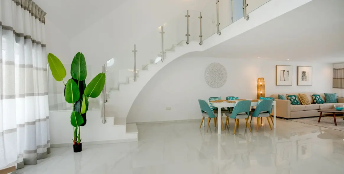 Venta de villa independiente en Estepona 3