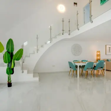 Venta de villa independiente en Estepona