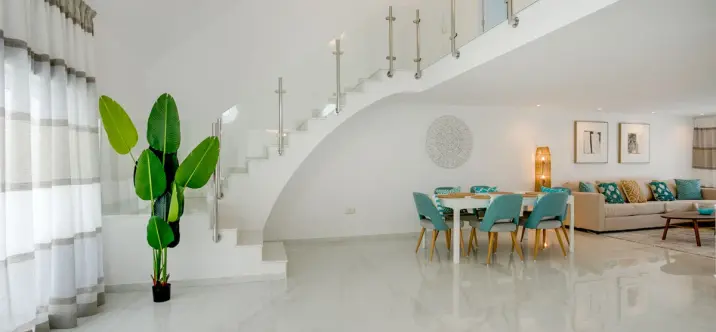 Venta de villa independiente en Estepona 2