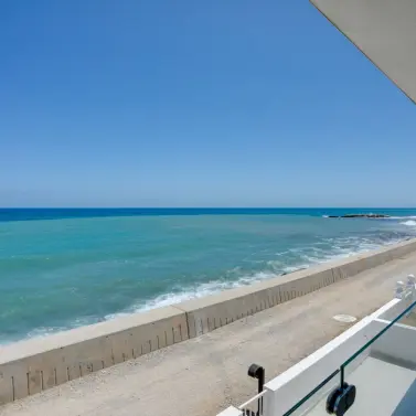 Venta de villa independiente en Estepona