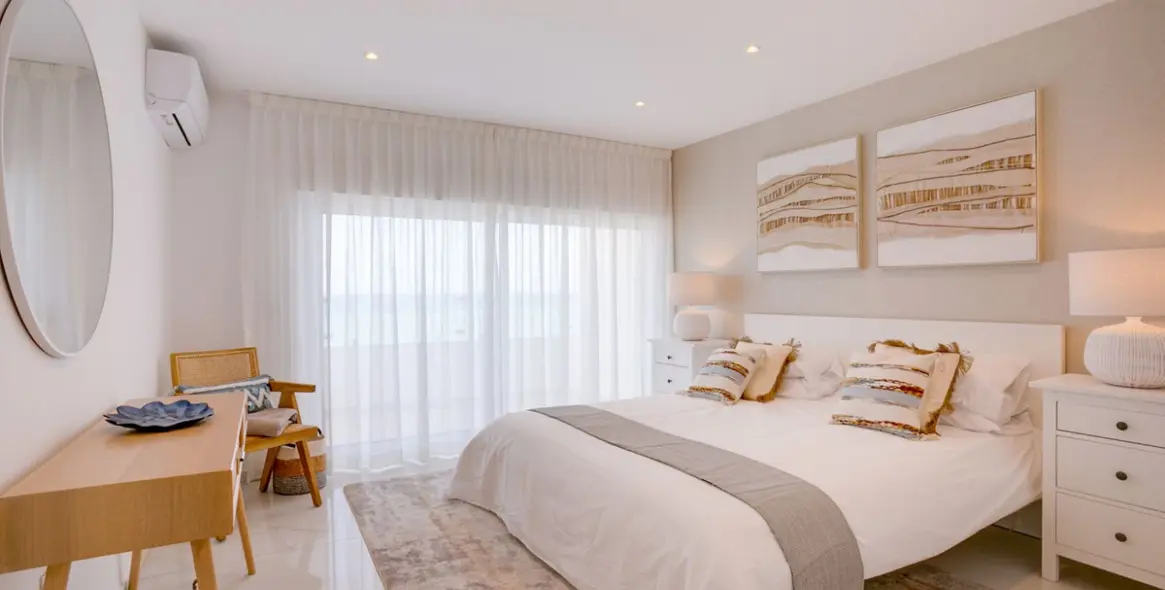 Venta de villa independiente en Estepona 10