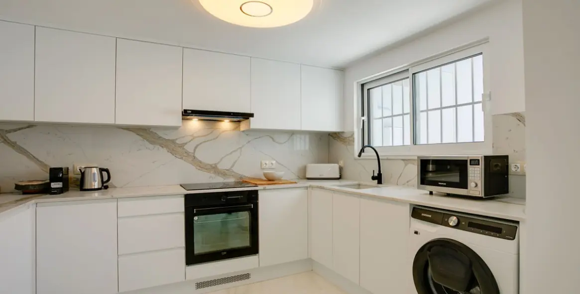 Venta de villa independiente en Estepona 13