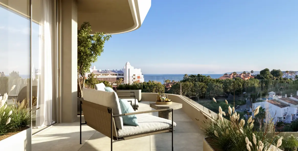 Sale of detached villa in Estepona 5