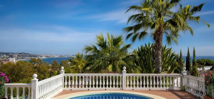 Venta de villa independiente en Torrenueva 0