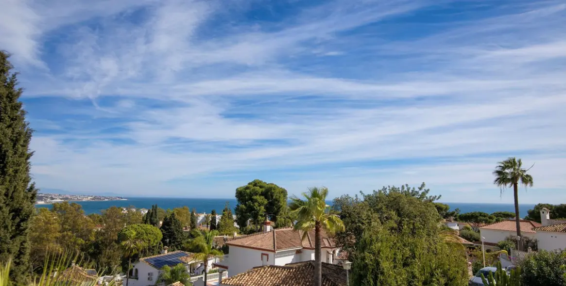 Продажа  отдельно стоящей виллы в Torrenueva 31