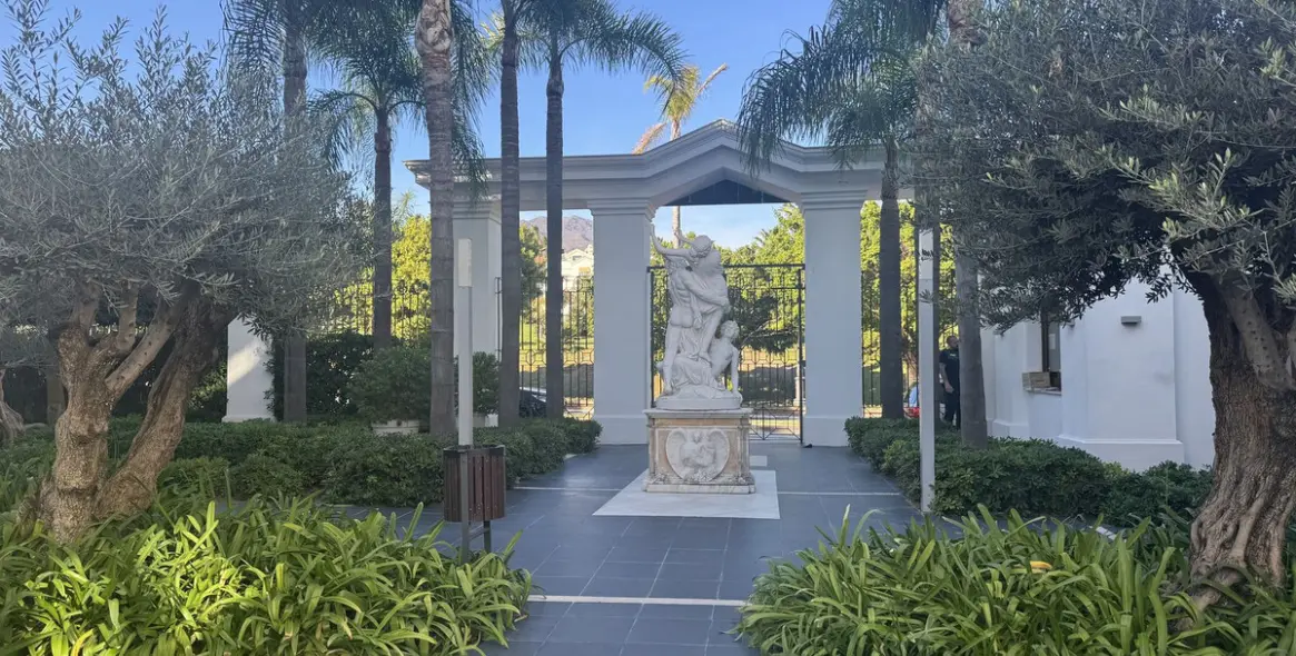 Venta de apartamento en planta baja en Estepona 13