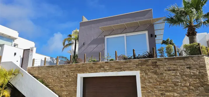 Venta de villa independiente en Riviera del Sol 1