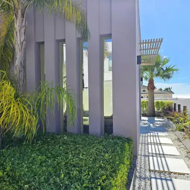 Venta de villa independiente en Riviera del Sol