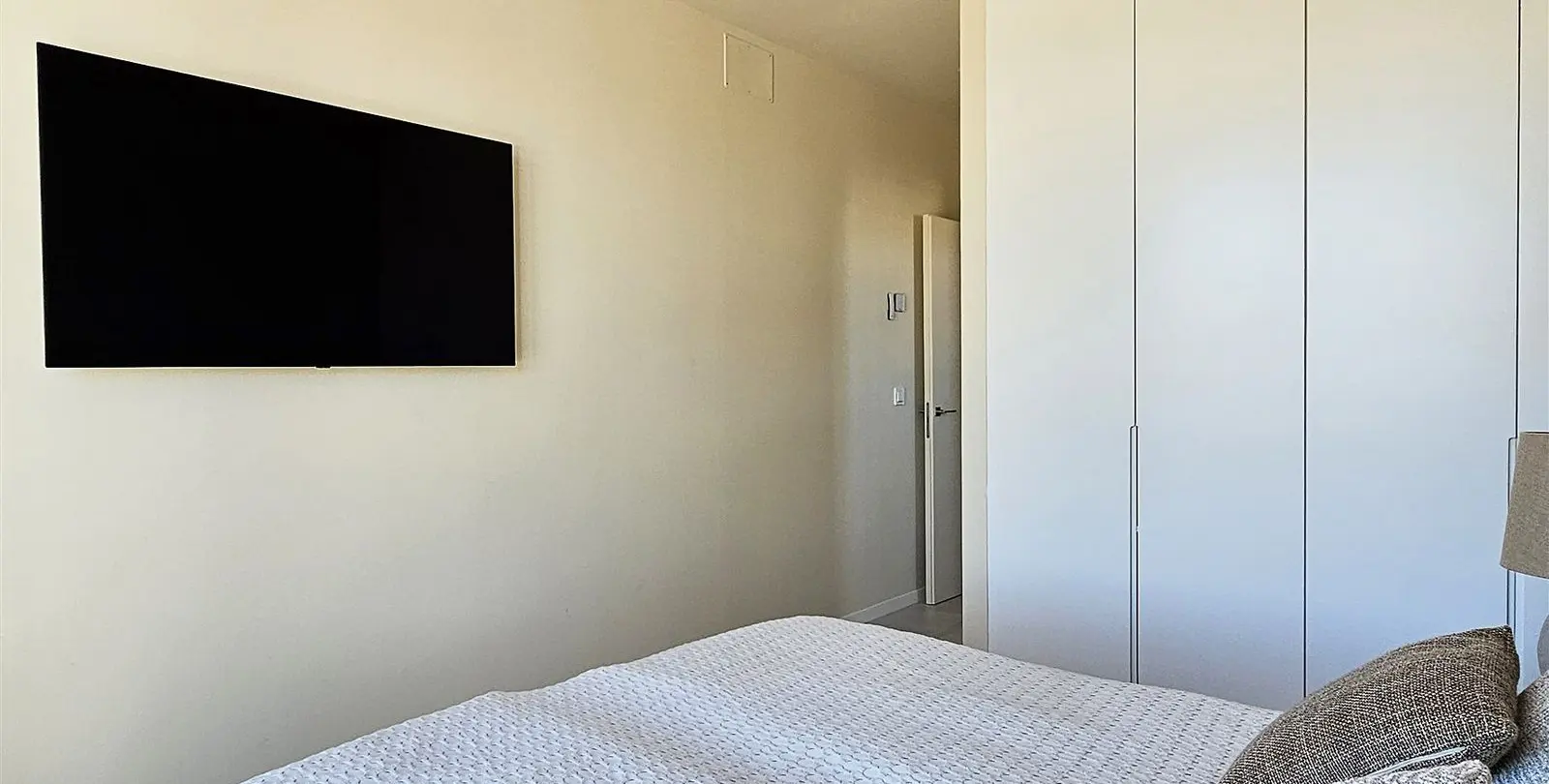 Sale of detached villa in Riviera del Sol 22