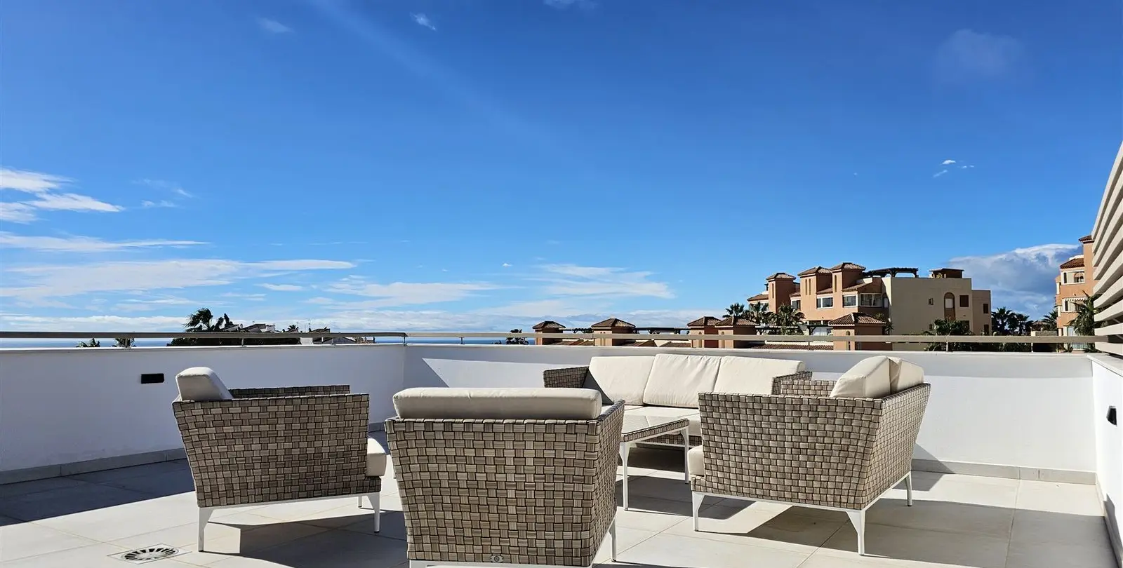 Sale of detached villa in Riviera del Sol 42