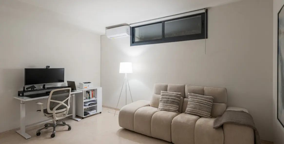 Venta de villa independiente en Nueva Andalucía 25