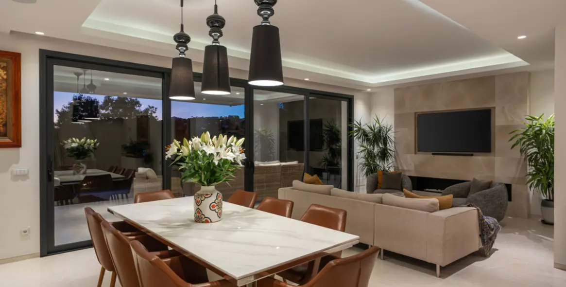 Venta de villa independiente en Nueva Andalucía 32