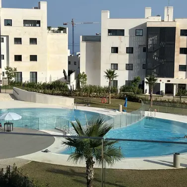 Долгосрочная аренда апартаментов на среднем этаже в Fuengirola