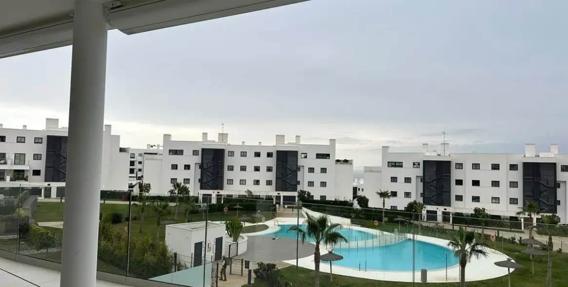 Долгосрочная аренда апартаментов на среднем этаже в Fuengirola 4