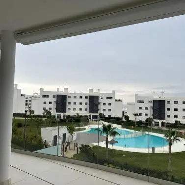 Долгосрочная аренда апартаментов на среднем этаже в Fuengirola