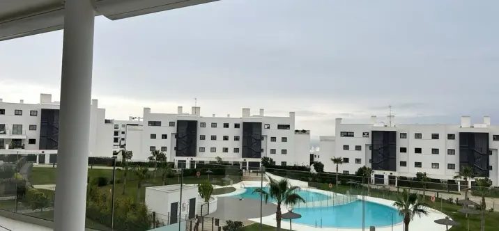 Долгосрочная аренда апартаментов на среднем этаже в Fuengirola 3