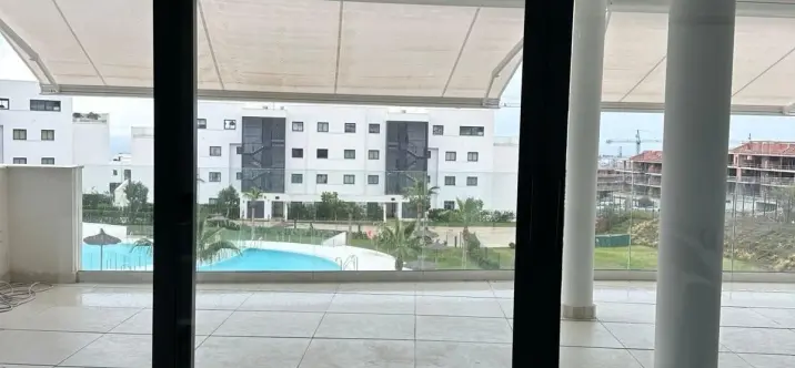 Долгосрочная аренда апартаментов на среднем этаже в Fuengirola 4