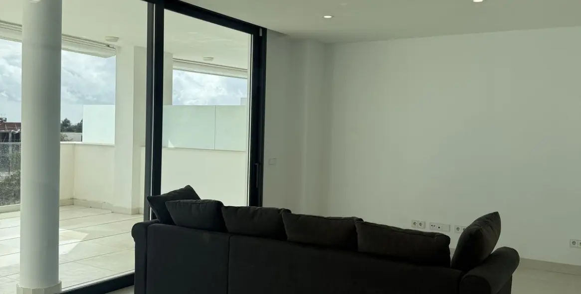 Долгосрочная аренда апартаментов на среднем этаже в Fuengirola 6