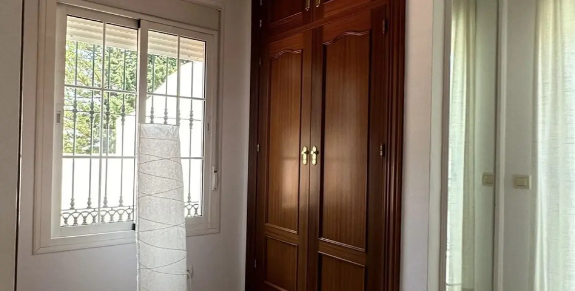 Долгосрочная аренда  отдельно стоящей виллы в Costabella 24