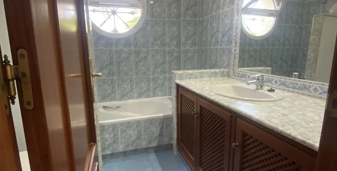 Долгосрочная аренда  отдельно стоящей виллы в Costabella 39