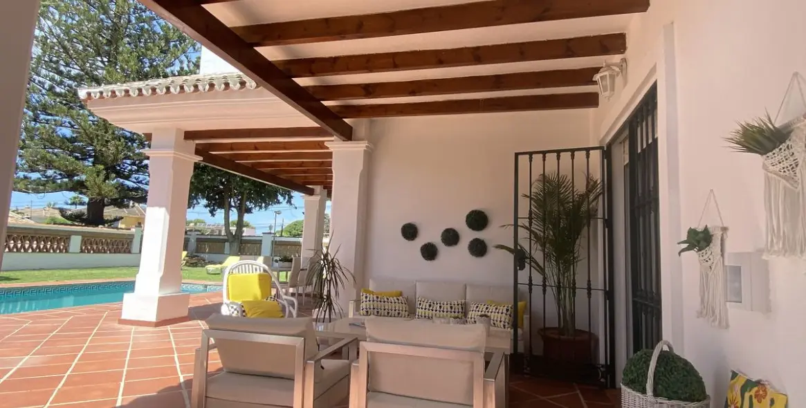 Долгосрочная аренда  отдельно стоящей виллы в Costabella 49