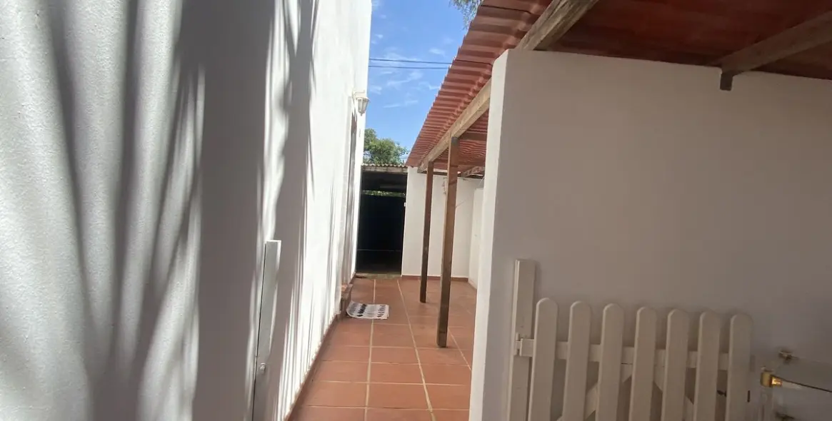 Долгосрочная аренда  отдельно стоящей виллы в Costabella 51