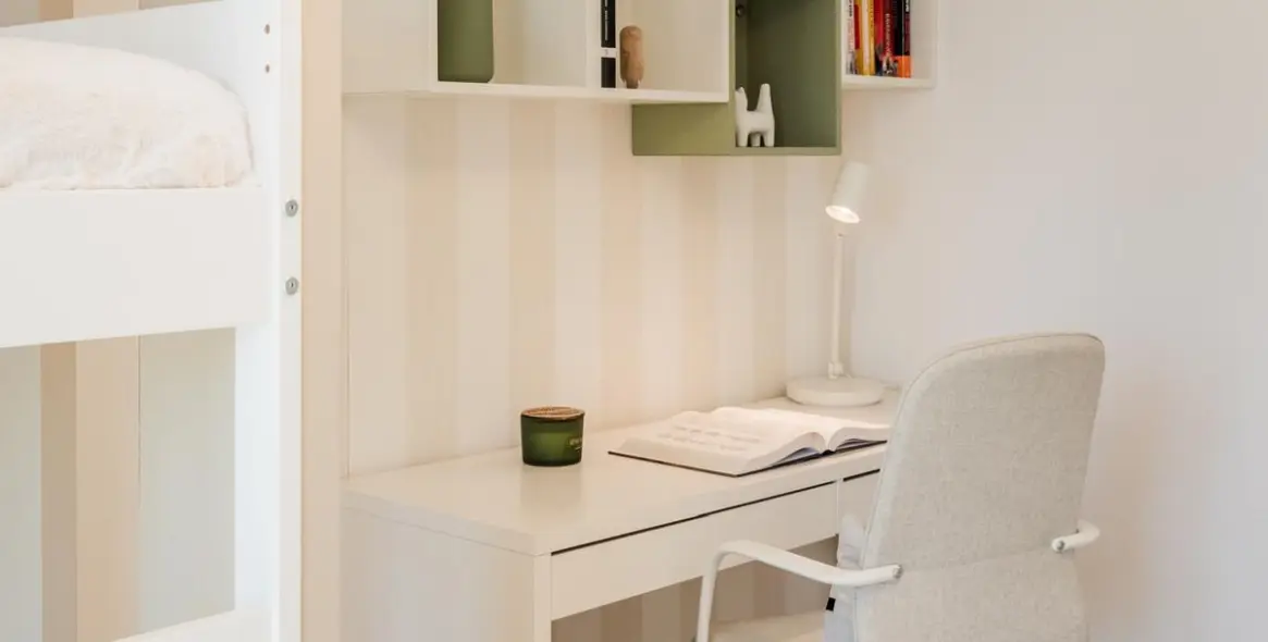 Long-term rent of middle floor apartment in Elviria 11