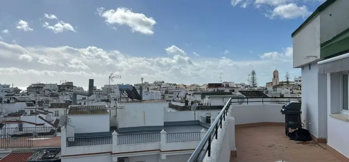 Долгосрочная аренда пентхауса в Estepona 1