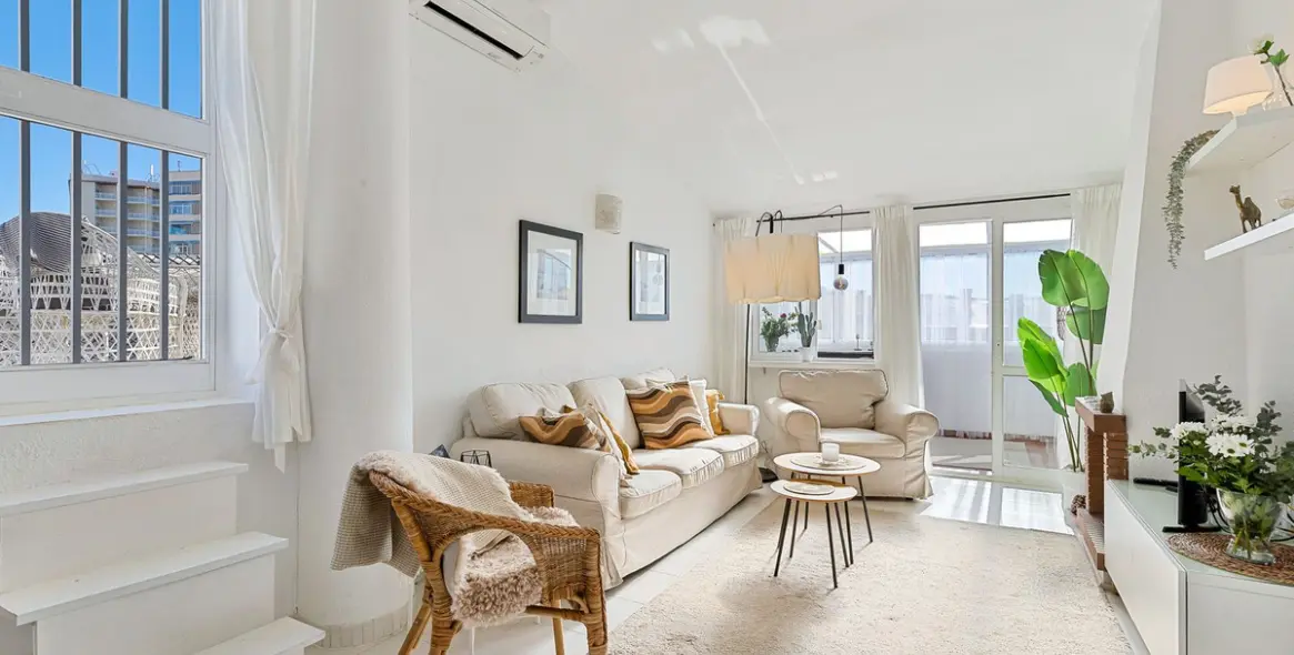 Sale of penthouse in Fuengirola 3