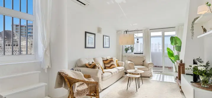 Sale of penthouse in Fuengirola 2