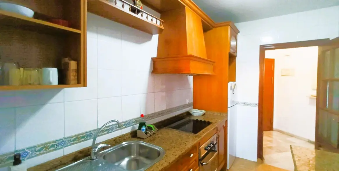 Sale of penthouse in Torremolinos 11