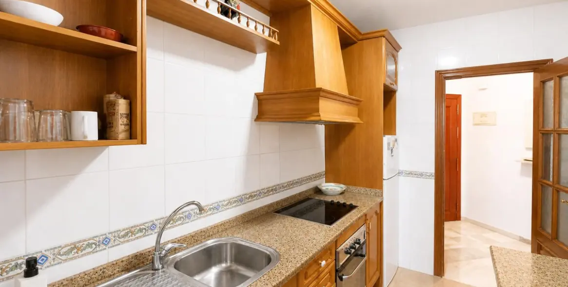 Sale of penthouse in Montemar 6