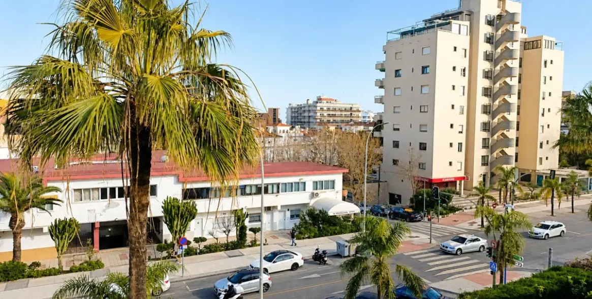 Sale of penthouse in Montemar 21