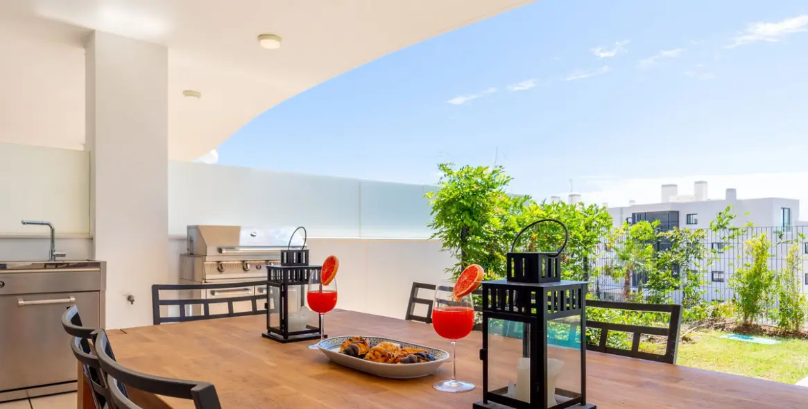 Sale of ground floor apartment in Fuengirola 8