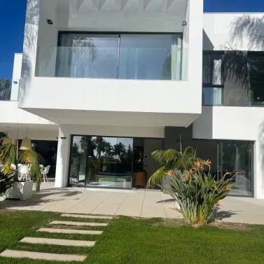 Venta de villa independiente en Nagüeles