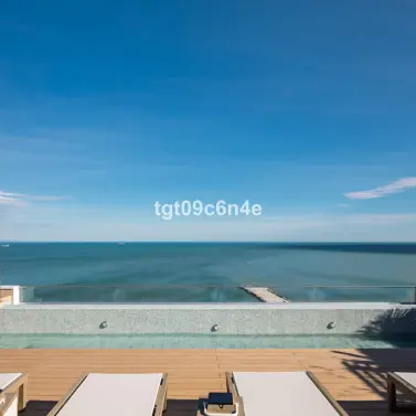 Sale of middle floor apartment in Málaga